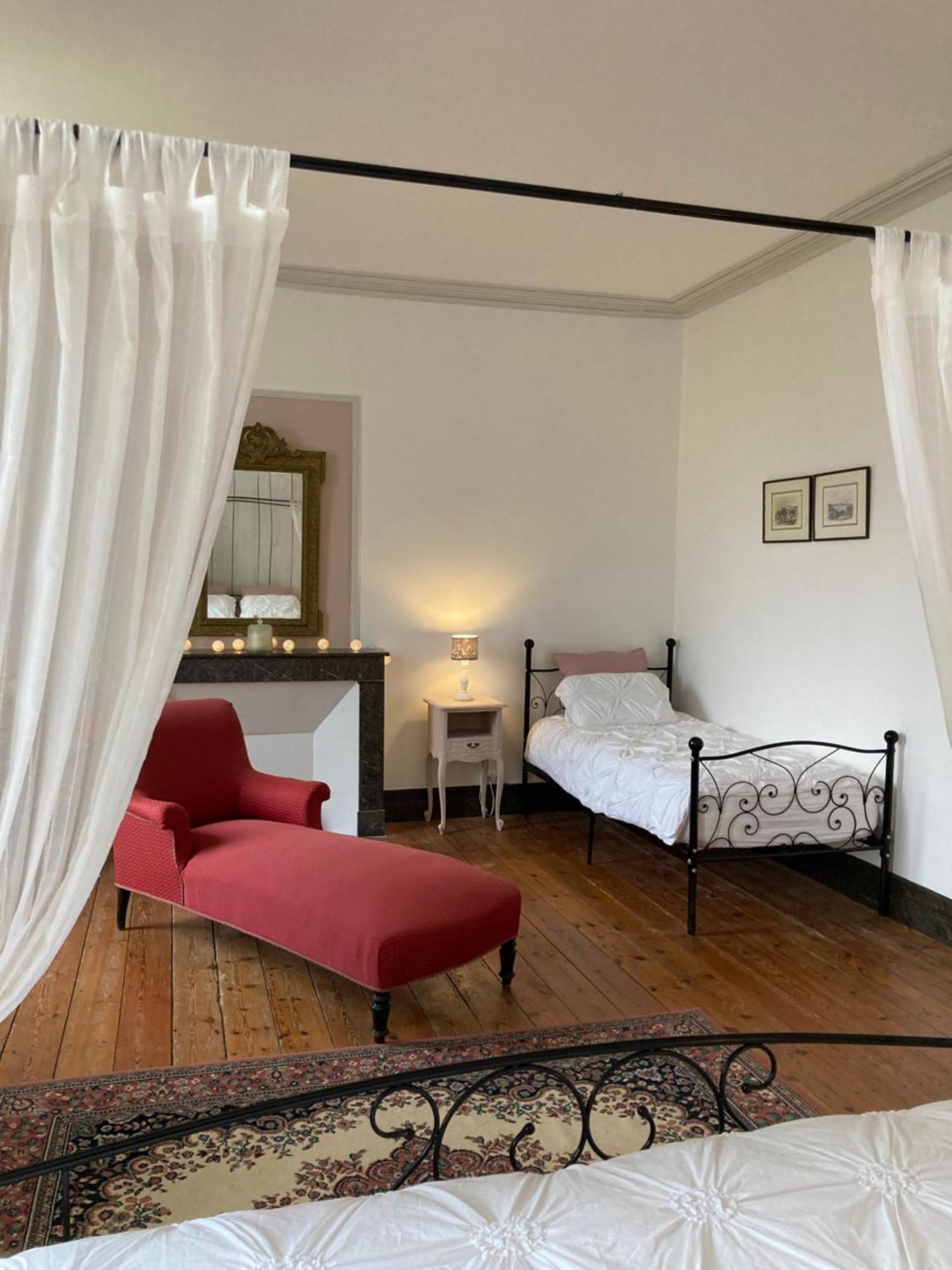 Les Croque-Notes, Chambres Et Table D'Hotes Lorignac Exterior photo